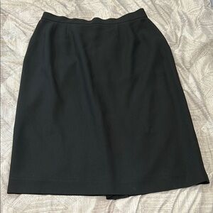 Elegant Black Women's Skirt
